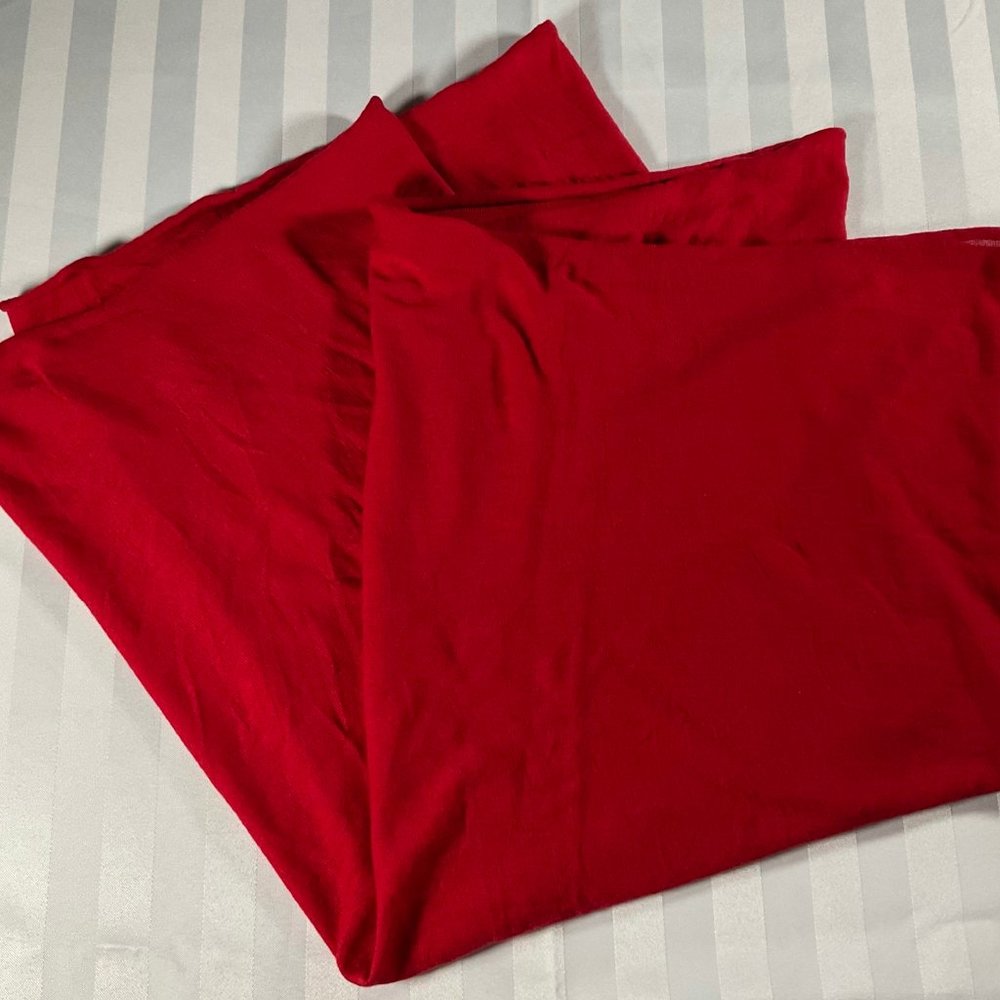 👗5/$25 - Red Knit Infinity Scarf